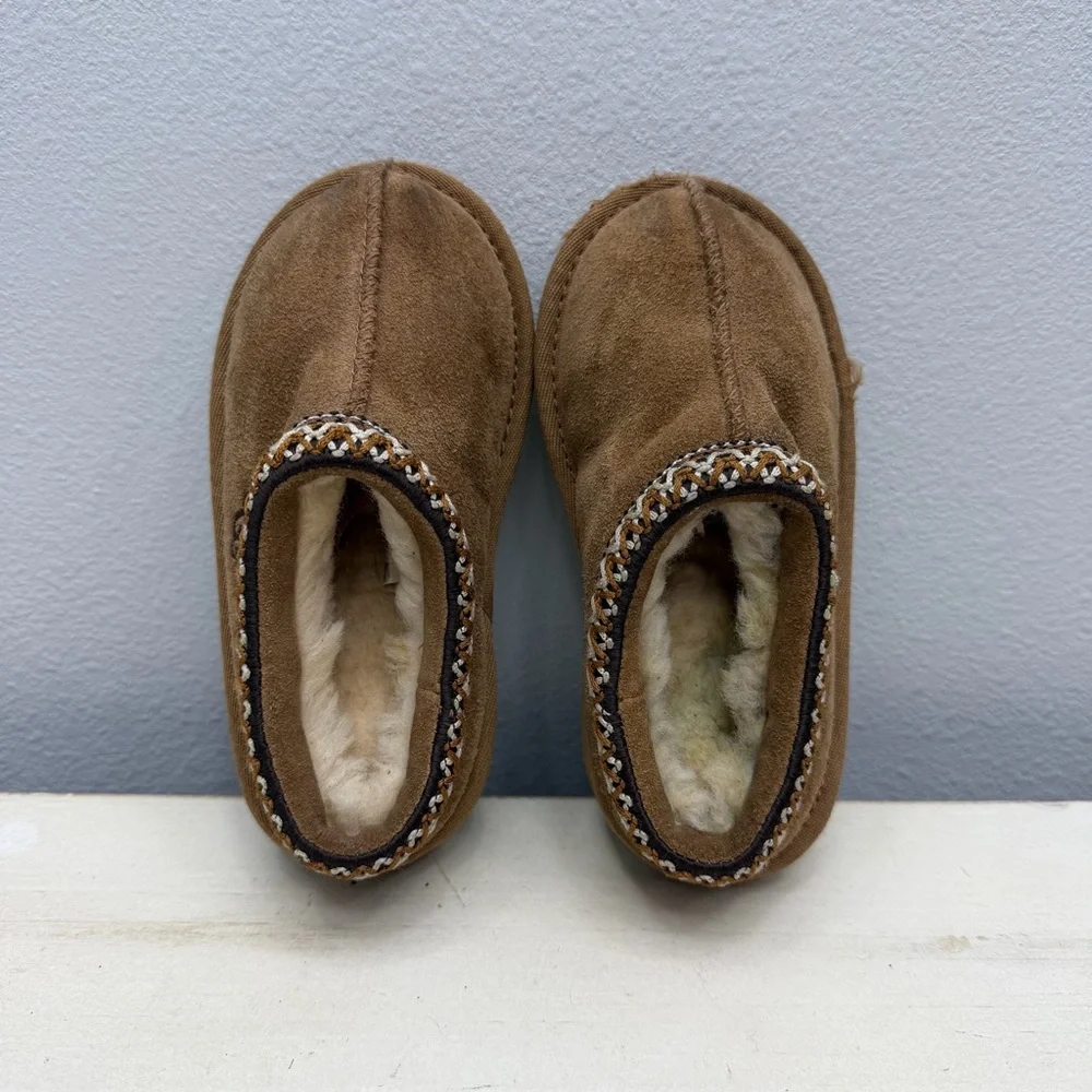 Ugg Brown Suede Kids Tasman Slippers Size 9